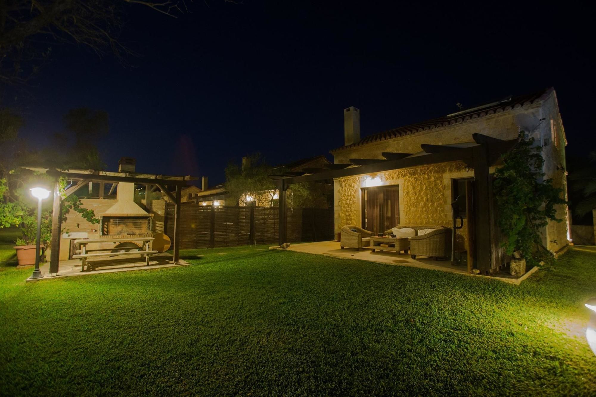 5 Stars Villas Svoronata Exterior photo